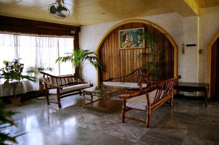 Badjao Inn Puerto Princesa Exterior photo